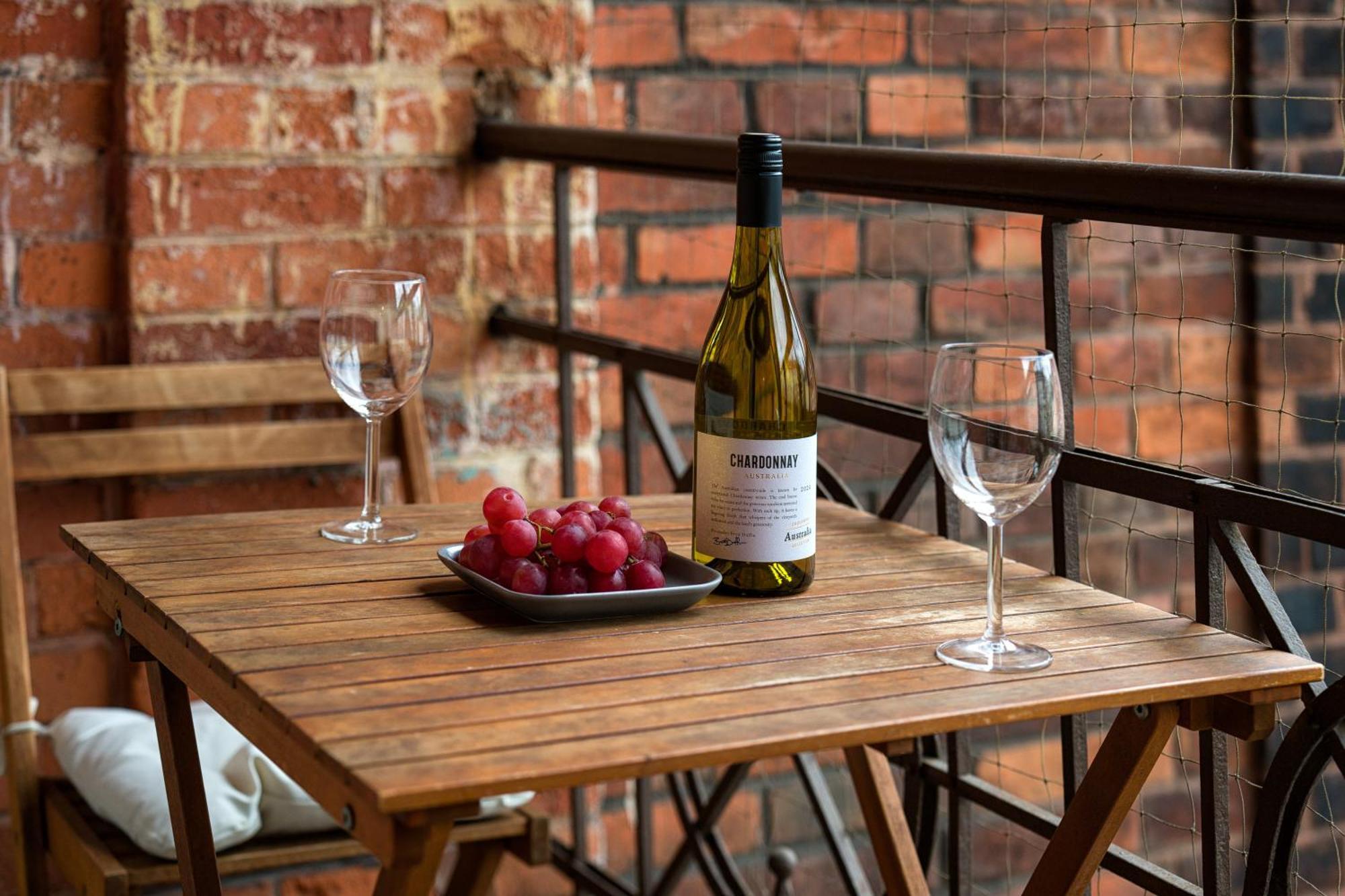 Discover Krakow Apartments - Lubicz St - Loft - Next To Main Station, Ac ภายนอก รูปภาพ