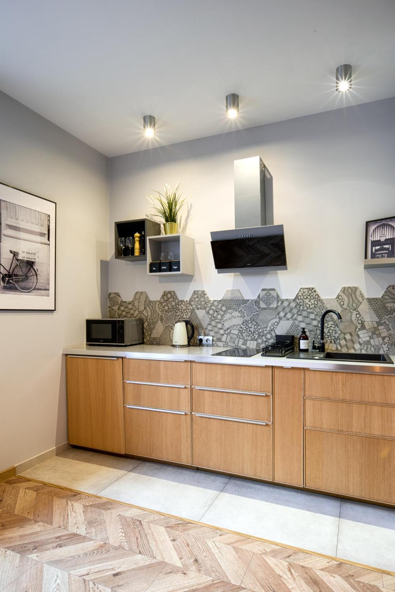 Discover Krakow Apartments - Lubicz St - Loft - Next To Main Station, Ac ภายนอก รูปภาพ