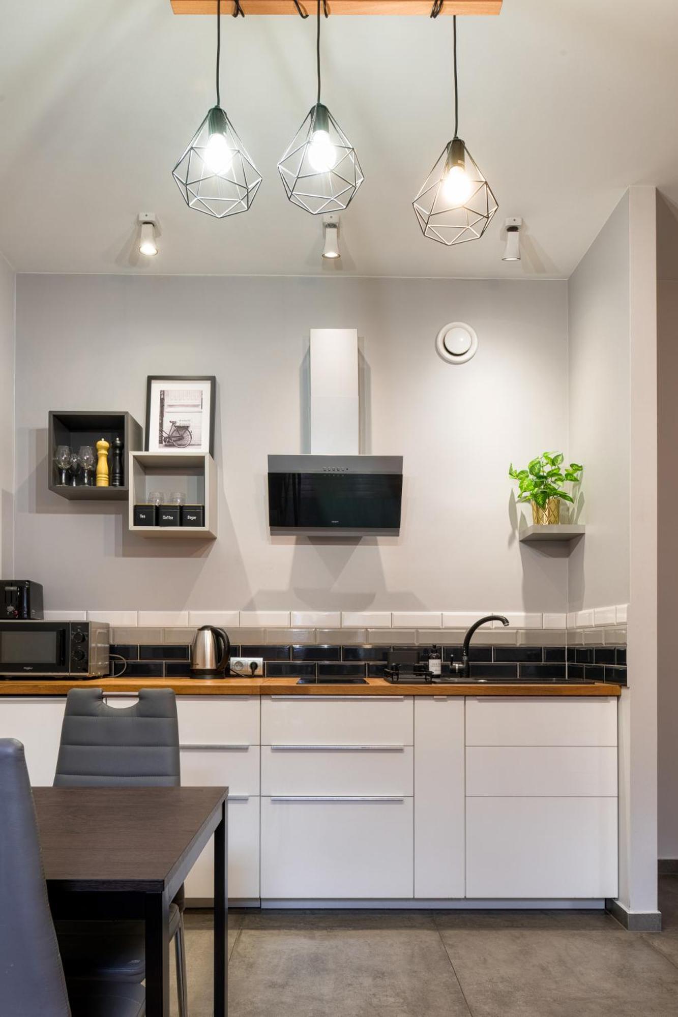 Discover Krakow Apartments - Lubicz St - Loft - Next To Main Station, Ac ภายนอก รูปภาพ